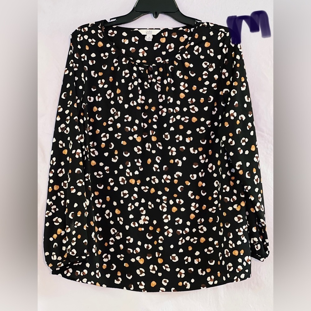 LADIES MEDIUM BLACK TOP WITH WHITE & BROWN DESIGNS